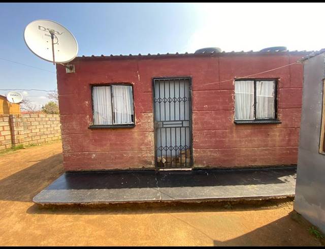 2 BEDROOM HOUSE FOR SALE IN KATLEHONG SOUTH